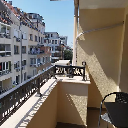 Borisun With Free Parking Space Apartment Burgas City